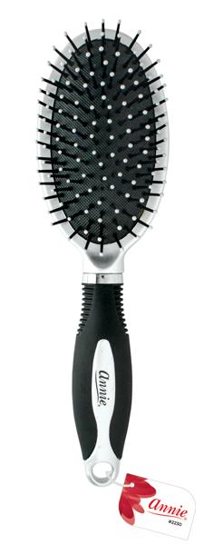 Paddle Oval Cushion Brush